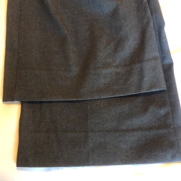 Women’s size 10R Gap Maternity Demi Panel Pants - Picture 11 of 14